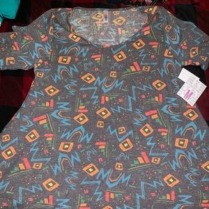 Lularoe medium perfect tee new with tags